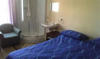 Hotel The Angel 2*